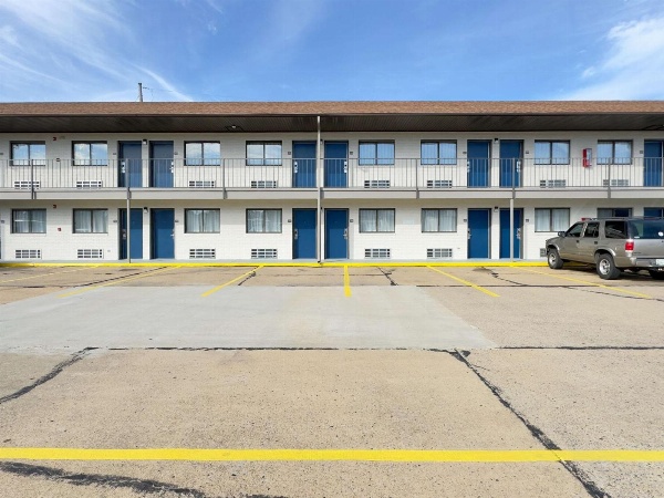 Motel 6-Dyersburg, TN image 41