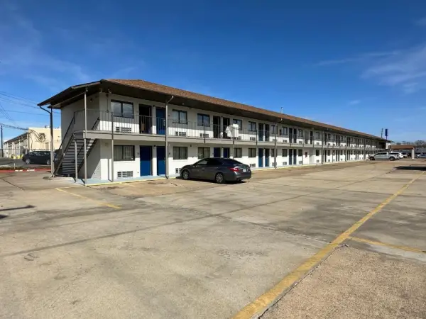 Motel 6-Dyersburg, TN Main image